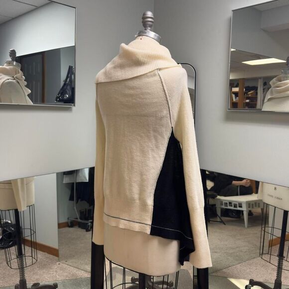 Yohji Yamamoto Cream and Black Asymmetrical Turtleneck Sweater - Picture 2 of 4
